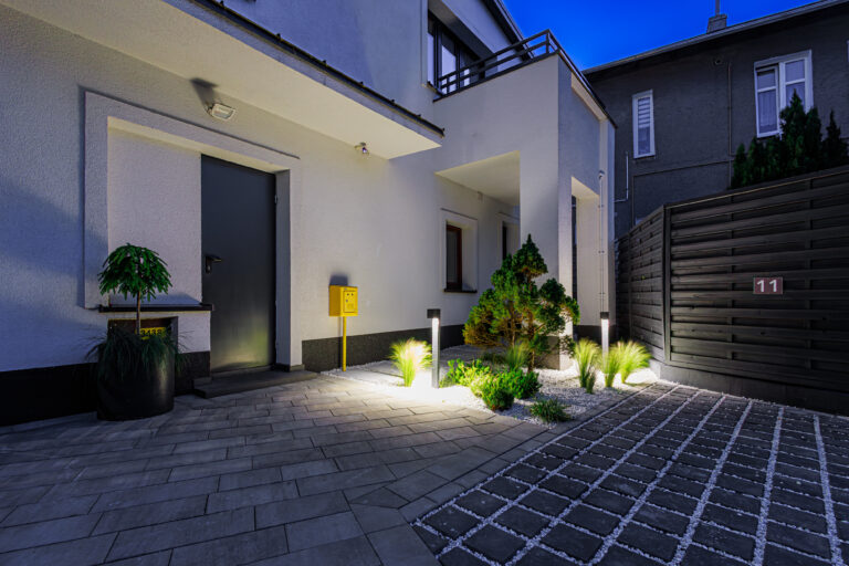 Willa Lazur na booking-19